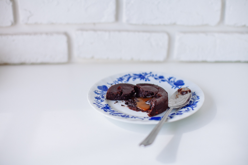 「小小私廚CAFÉ」海鹽焦糖巧克力岩漿蛋糕 Salted Caramel Chocolate Molten Cake